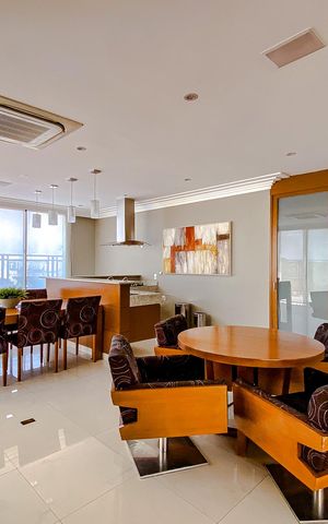 Apartamento à venda com 224m², 3 quartos e 4 vagasSalão de Festas