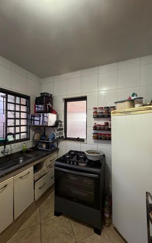 Casa à venda com 280m², 3 quartos e 6 vagasCozinha 