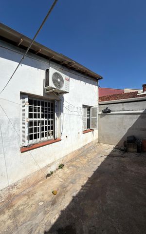 Casa à venda com 280m², 3 quartos e 6 vagasQuintal 