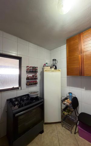 Casa à venda com 280m², 3 quartos e 6 vagasCozinha 