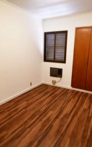 Apartamento para alugar com 77m², 2 quartos e 1 vagaQuarto 2