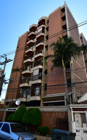 Apartamento para alugar com 77m², 2 quartos e 1 vagaFachada do Prédio