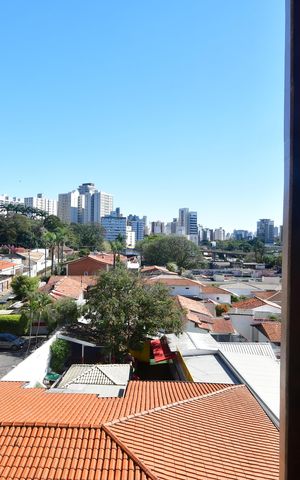 Apartamento para alugar com 77m², 2 quartos e 1 vagaÁrea de Serviço - Vista