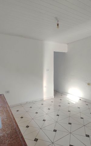 Casa para alugar com 60m², 1 quarto e 1 vaga