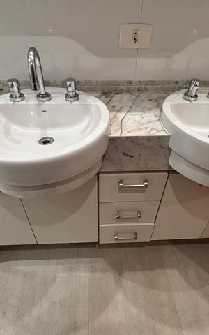 Apartamento à venda com 87m², 2 quartos e 1 vagaBanheiro da Suíte