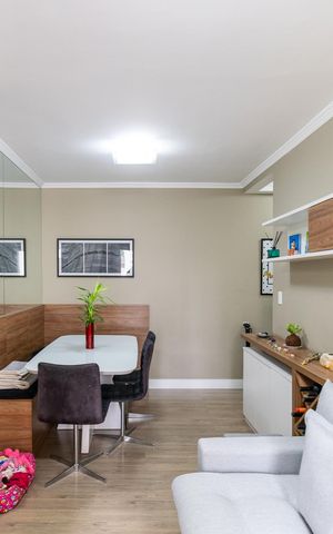 Apartamento à venda com 55m², 2 quartos e 1 vaga Apartamento à venda com 55m², 2 quartos e 1 vagaSala