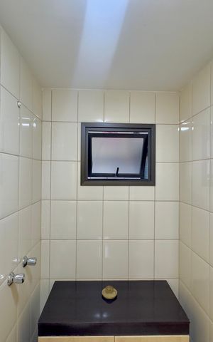 Apartamento à venda com 64m², 3 quartos e 1 vaga Apartamento à venda com 64m², 3 quartos e 1 vagaBanheiro 2