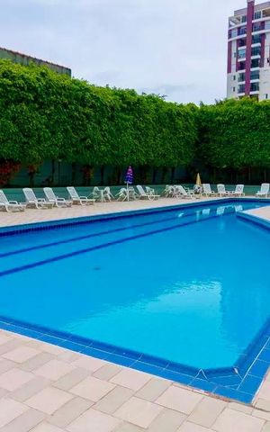 Apartamento à venda com 64m², 3 quartos e 1 vaga Apartamento à venda com 64m², 3 quartos e 1 vagaPiscina
