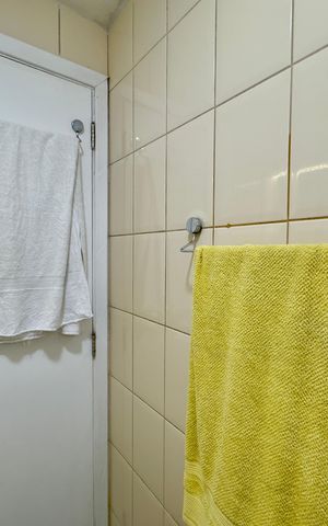 Apartamento à venda com 64m², 3 quartos e 1 vaga Apartamento à venda com 64m², 3 quartos e 1 vagaBanheiro 1