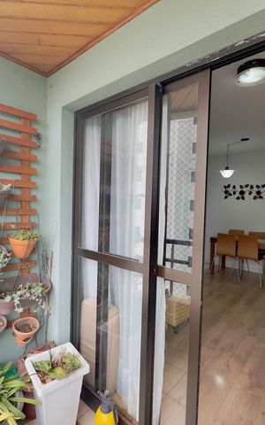Apartamento à venda com 64m², 3 quartos e 1 vaga Apartamento à venda com 64m², 3 quartos e 1 vagaVaranda