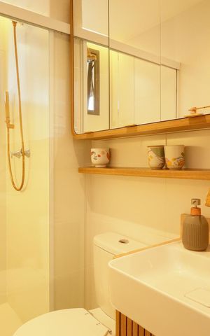 Apartamento para alugar com 58m², 2 quartos e 1 vaga Apartamento para alugar com 58m², 2 quartos e 1 vagaBanheiro da Suíte