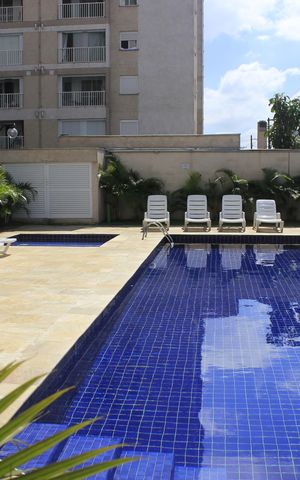 Apartamento à venda com 44m², 2 quartos e sem vagaÁrea comum 