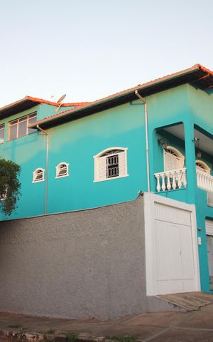 Casa para alugar com 360m², 4 quartos e 4 vagasFachada