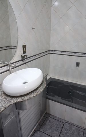 Casa para alugar com 360m², 4 quartos e 4 vagasSuite Quarto 1
