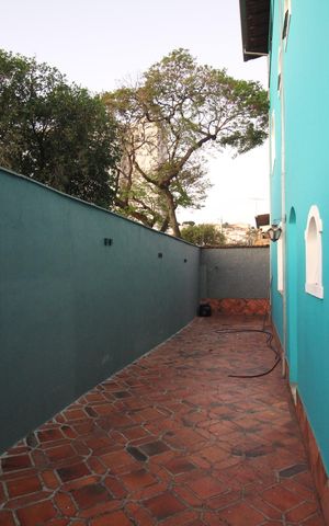 Casa para alugar com 360m², 4 quartos e 4 vagasQuintal