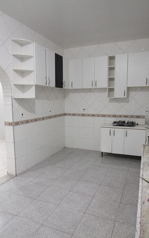 Casa para alugar com 360m², 4 quartos e 4 vagasCozinha