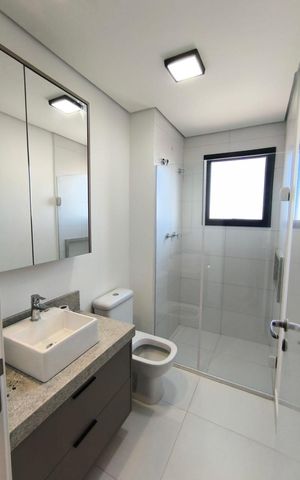 Apartamento à venda com 80m², 2 quartos e 2 vagas Apartamento à venda com 80m², 2 quartos e 2 vagasBanheiro