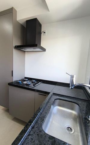 Apartamento à venda com 80m², 2 quartos e 2 vagas Apartamento à venda com 80m², 2 quartos e 2 vagasCozinha