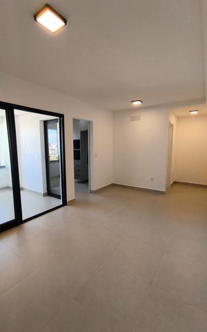 Apartamento à venda com 80m², 2 quartos e 2 vagas Apartamento à venda com 80m², 2 quartos e 2 vagasSala