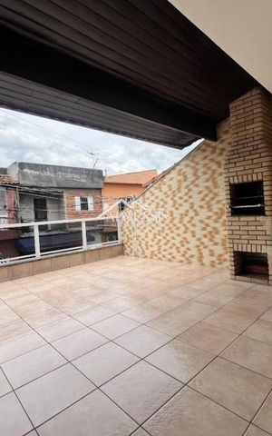Casa à venda com 279m², 5 quartos e 2 vagas