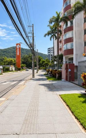 Apartamento para alugar com 88m², 2 quartos e 1 vaga Apartamento para alugar com 88m², 2 quartos e 1 vagaFachada