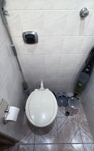 Casa à venda com 143m², 3 quartos e 4 vagas Casa à venda com 143m², 3 quartos e 4 vagasÁrea de Serviço
