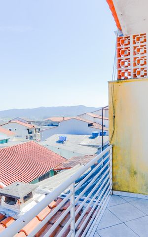 Casa à venda com 114m², 2 quartos e 2 vagasVaranda da Suíte 