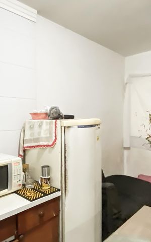 Apartamento à venda com 38m², 2 quartos e sem vaga Apartamento à venda com 38m², 2 quartos e sem vagaSala/cozinha
