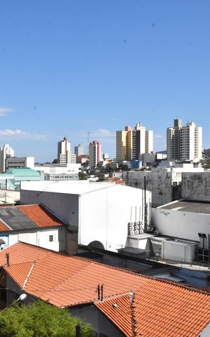 Apartamento à venda com 66m², 3 quartos e 1 vaga Apartamento à venda com 66m², 3 quartos e 1 vagaSala - varanda - vista