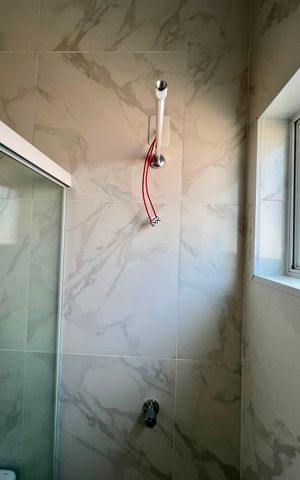 Apartamento para alugar com 104m², 3 quartos e 1 vaga Apartamento para alugar com 104m², 3 quartos e 1 vagaBanheiro da Suíte