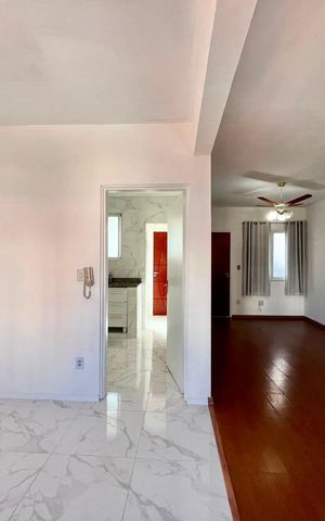 Apartamento para alugar com 104m², 3 quartos e 1 vaga Apartamento para alugar com 104m², 3 quartos e 1 vagaSala