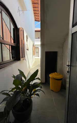 Casa para alugar com 115m², 6 quartos e 2 vagas Casa para alugar com 115m², 6 quartos e 2 vagasEntrada Terreo & 2º Andar