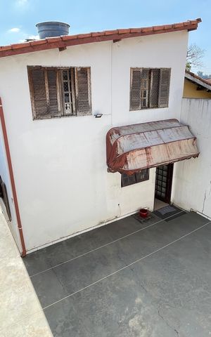 Casa para alugar com 115m², 6 quartos e 2 vagas Casa para alugar com 115m², 6 quartos e 2 vagasQuintal