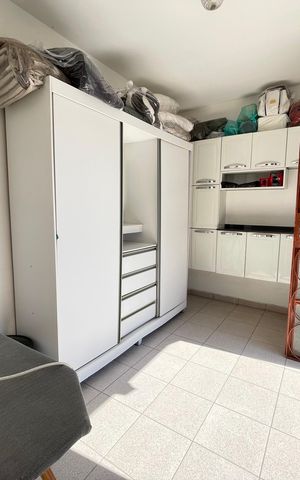 Casa para alugar com 115m², 6 quartos e 2 vagas Casa para alugar com 115m², 6 quartos e 2 vagasAntesala edicula