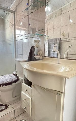 Casa para alugar com 115m², 6 quartos e 2 vagas Casa para alugar com 115m², 6 quartos e 2 vagasBanheiro 1