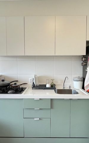 Apartamento à venda com 33m², 2 quartos e sem vaga Apartamento à venda com 33m², 2 quartos e sem vagaCozinha e Área de Serviço