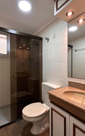 Apartamento para alugar com 150m², 2 quartos e 2 vagas Apartamento para alugar com 150m², 2 quartos e 2 vagasBanheiro social