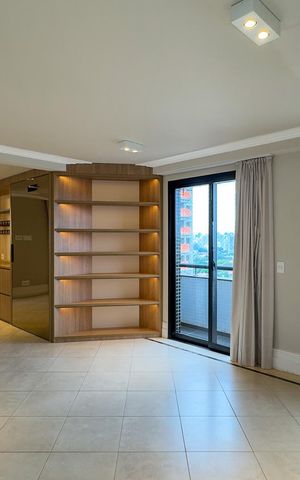Apartamento à venda com 390m², 4 quartos e 5 vagas Apartamento à venda com 390m², 4 quartos e 5 vagasSala