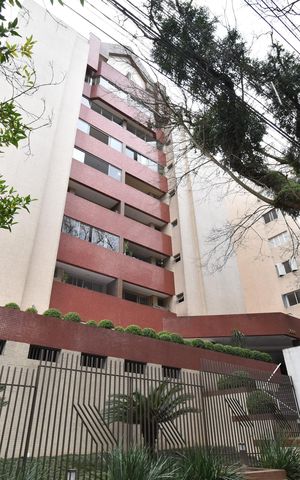 Apartamento à venda com 208m², 3 quartos e 2 vagasFachada