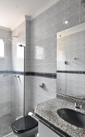 Apartamento à venda com 208m², 3 quartos e 2 vagasBanheiro 2
