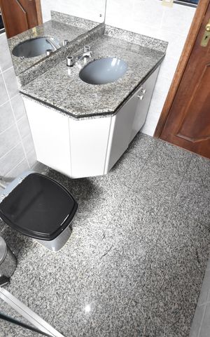 Apartamento à venda com 208m², 3 quartos e 2 vagasBanheiro 2