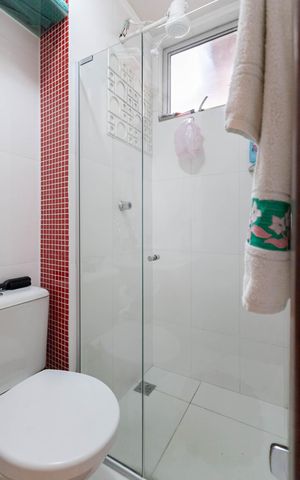 Apartamento à venda com 56m², 2 quartos e 1 vaga Apartamento à venda com 56m², 2 quartos e 1 vagaBanheiro social