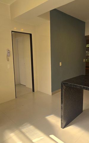 Apartamento à venda com 150m², 4 quartos e 2 vagas Apartamento à venda com 150m², 4 quartos e 2 vagasCozinha