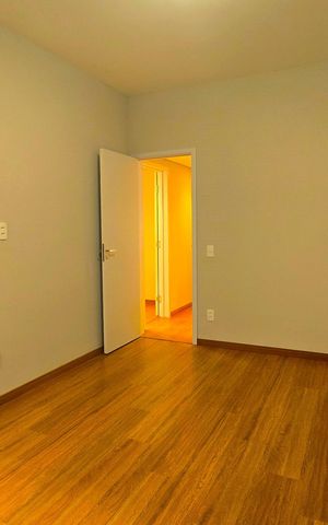 Apartamento à venda com 150m², 4 quartos e 2 vagas Apartamento à venda com 150m², 4 quartos e 2 vagasQuarto
