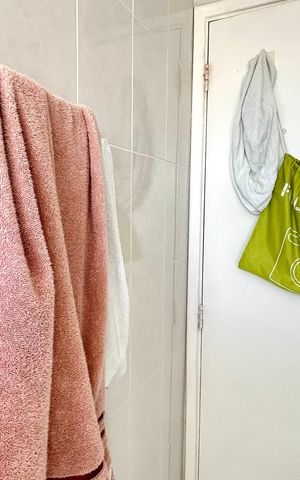 Apartamento à venda com 60m², 2 quartos e 1 vaga Apartamento à venda com 60m², 2 quartos e 1 vagaBanheiro