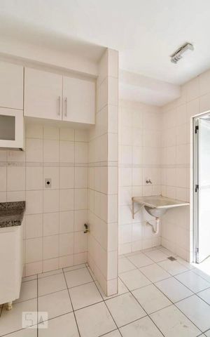 Apartamento para alugar com 70m², 3 quartos e 1 vaga Apartamento para alugar com 70m², 3 quartos e 1 vagaÁrea de Serviço
