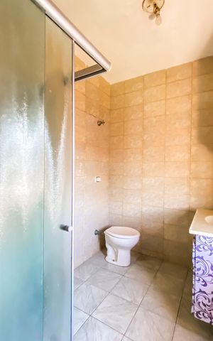 Casa para alugar com 160m², 2 quartos e sem vaga Casa para alugar com 160m², 2 quartos e sem vagaBanheiro