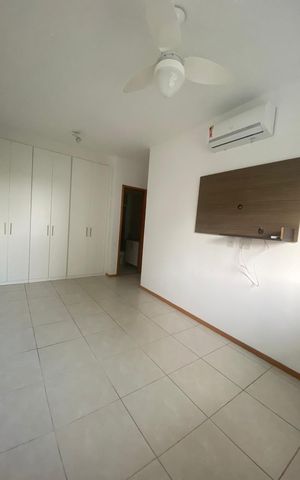 Apartamento à venda com 70m², 2 quartos e 1 vaga Apartamento à venda com 70m², 2 quartos e 1 vagaSala