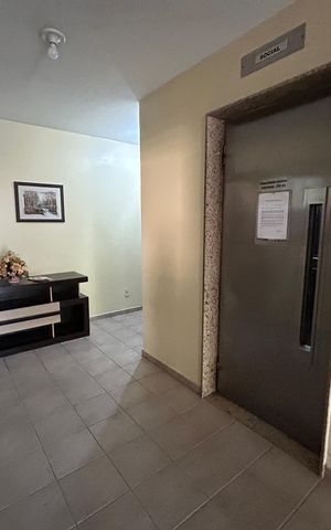 Apartamento à venda com 63m², 2 quartos e 1 vagaHall de entrada