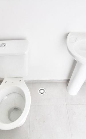 Apartamento para alugar com 38m², 2 quartos e sem vaga Apartamento para alugar com 38m², 2 quartos e sem vagaBanheiro